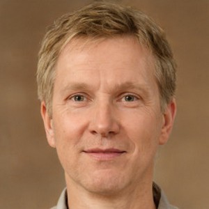 Alessandro R