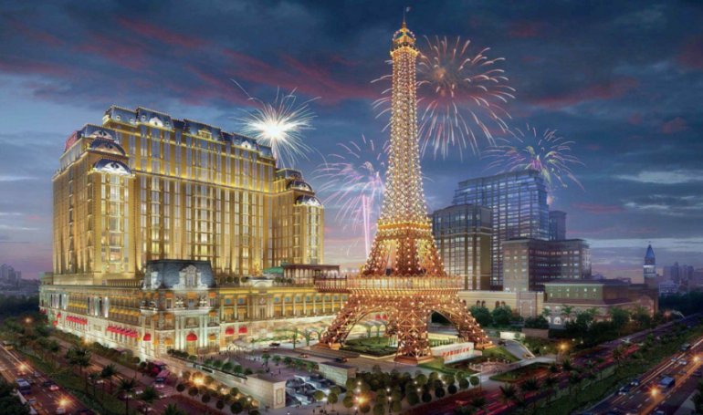 Parisian Macao
