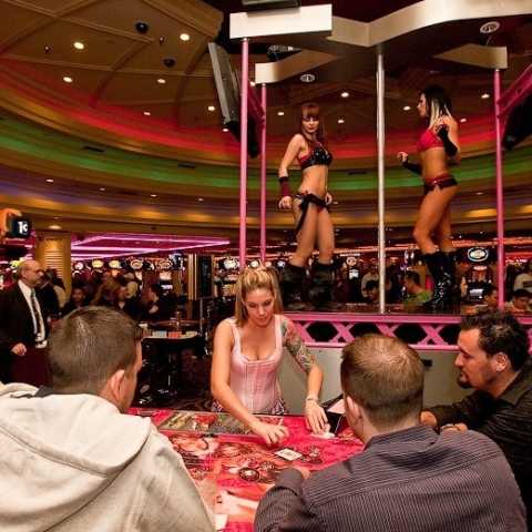 Лас-Вегас против виртуальных азартных игр