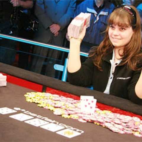 Знаменитые спортсмены увлекаются покером