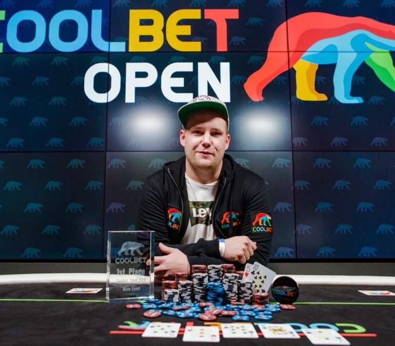 Матс Альбертсен победил в основном событии турнира Coolbet Open