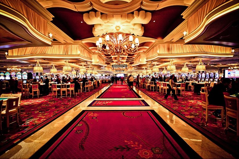 Панорама зала казино в Лас-Вегасе