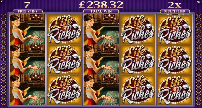 Скриншот линий игрового автомата Life of Riches