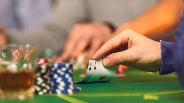 Азартные игры и лотереи в Латвии: вводится рекламный надзор