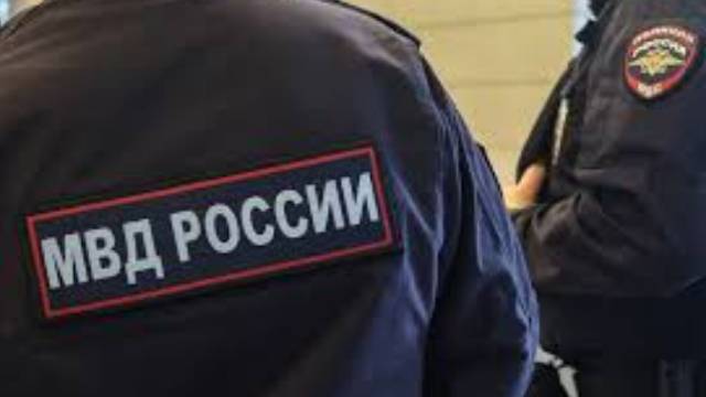 Правоохранители страдали от игорной зависимости  и совершили самоубийства