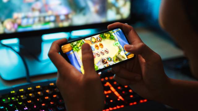 В Госдуме - за комфортные условия для игровой индустрии, в Минцифре - без планов госфинансирования отрасли