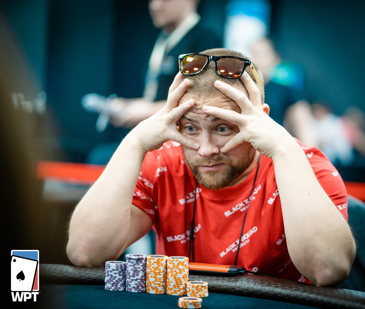 мысли покерного игрока - Колл или Фолд