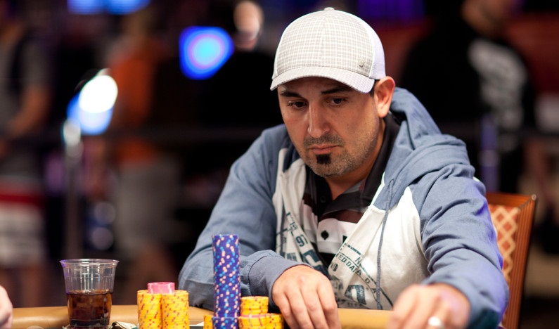 Профессиональный игрок в покер Джош Арье