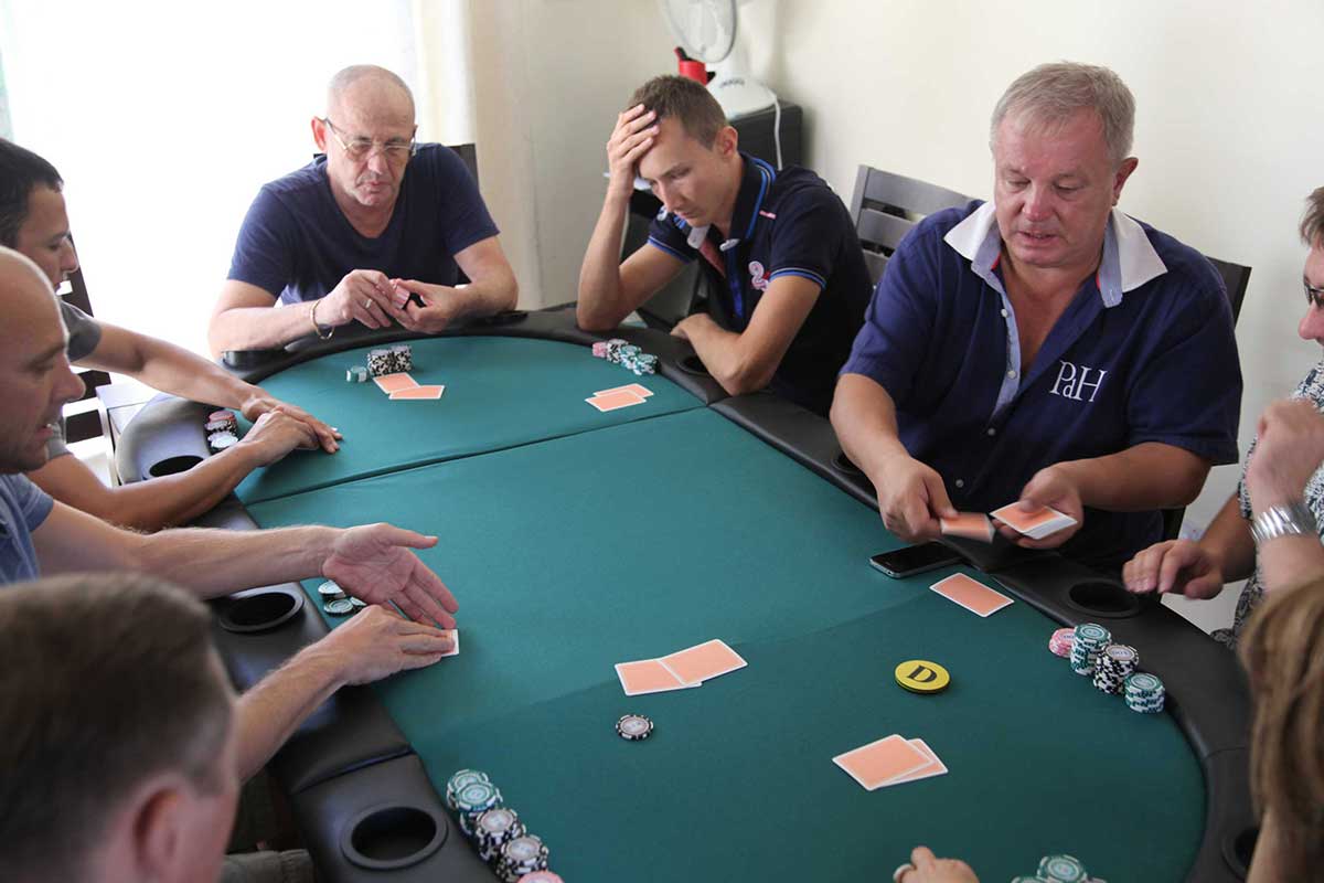 президент федерации по спортивному покеру Дмитрий Лесной