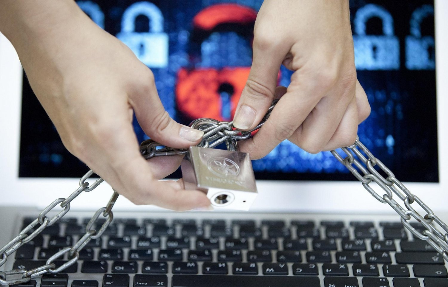 Кипр блокирует онлайн казино